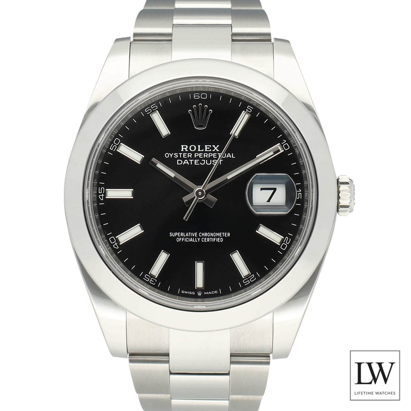 Rolex Datejust 126300 zwart Oysterband zilveren stalen horloge met zwarte wijzerplaat datumweergave op 3 uur positie