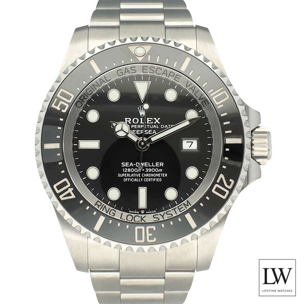 Rolex Deepsea Sea-Dweller 126660